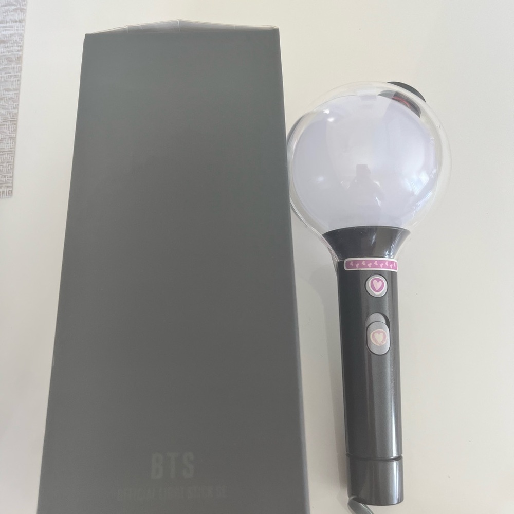 BTS Official light stick SE map of the soul
Never used - Picture 6 of 9